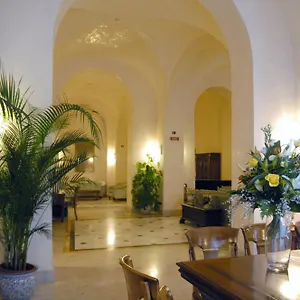 Otel Katane Palace, Katanya